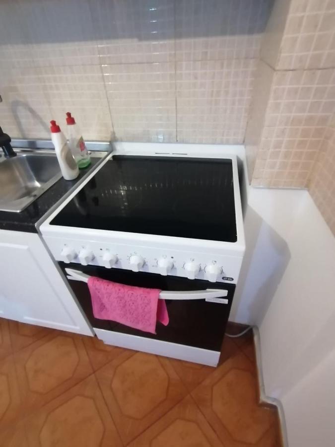 Appartamento Incantevole Con Posto Auto Privato Vlore Exterior photo